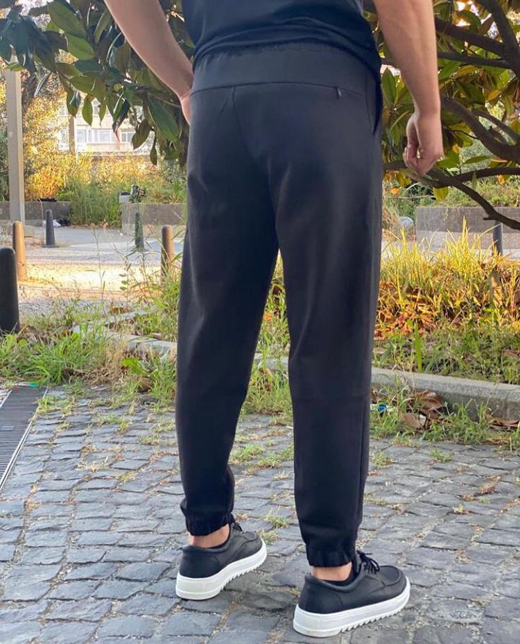Siyah Rahat Kalı Eşofman